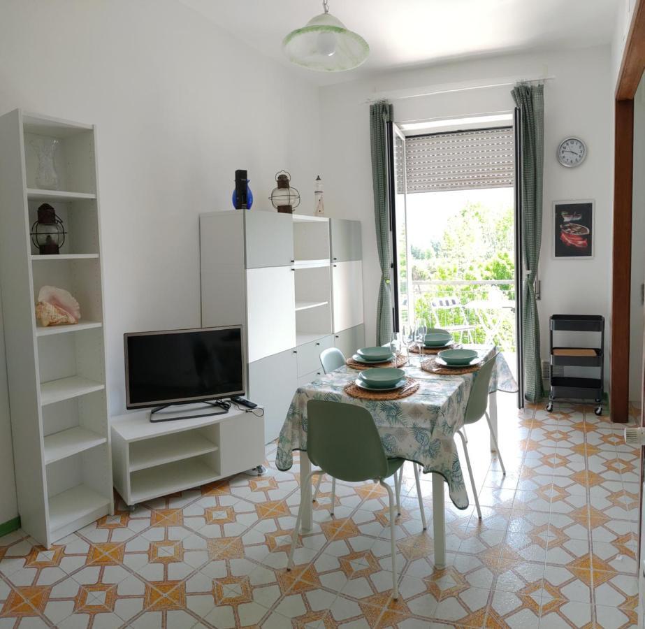 Casa Di Andrea Apartment Albenga Exterior photo